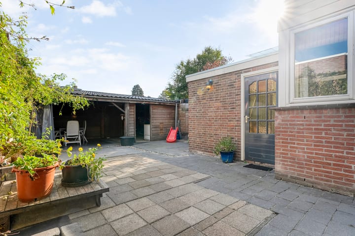 Foto 31 van Drostenstraat 12