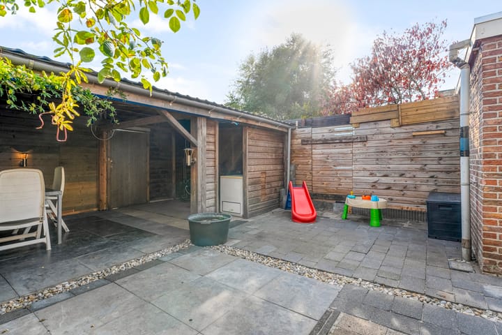 Foto 32 van Drostenstraat 12