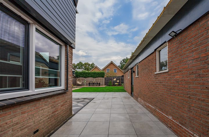 Foto 43 van Zonnedauw 15