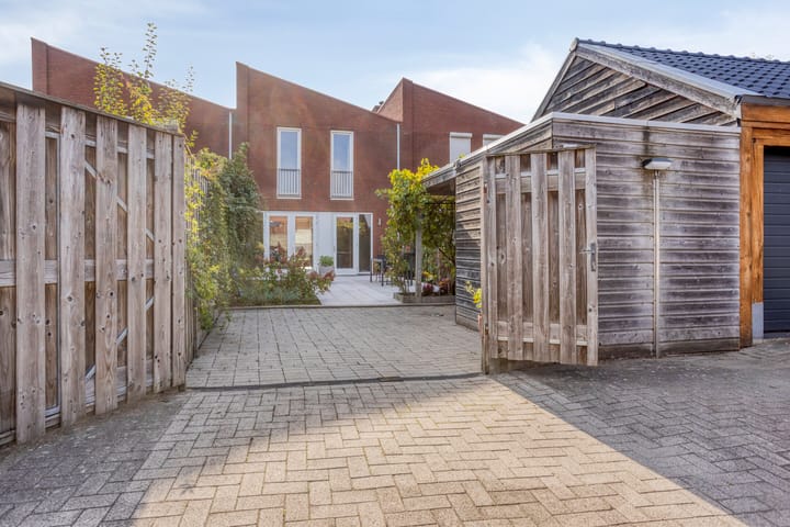 Photo 24 of Eerste Avendonkstraat 5