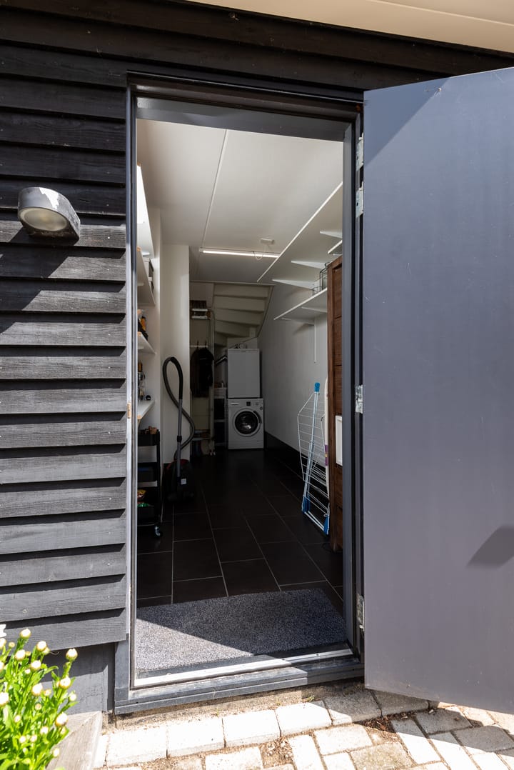 Photo 17 of Madeliefstraat 15