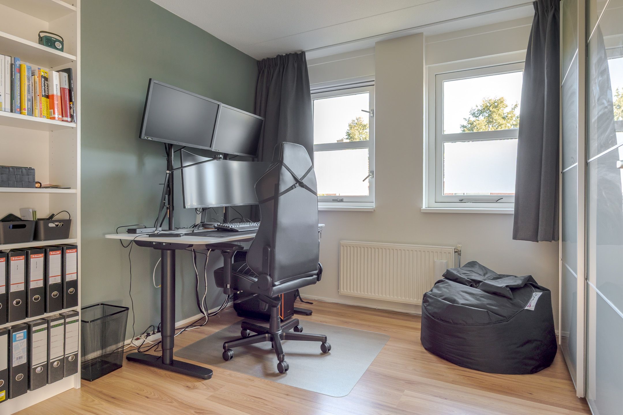 Photo 27 of Homaat 14