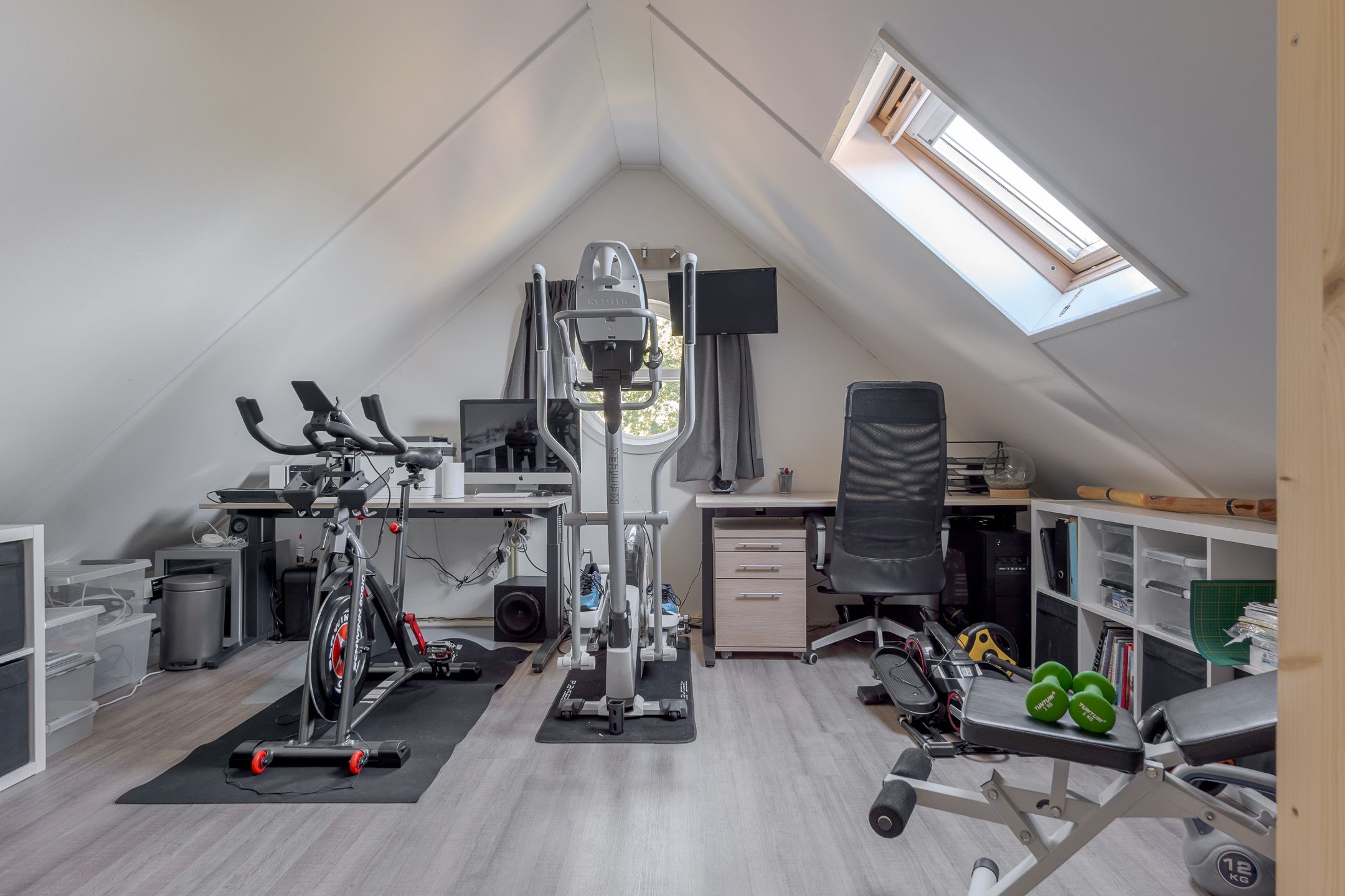 Photo 36 of Homaat 14