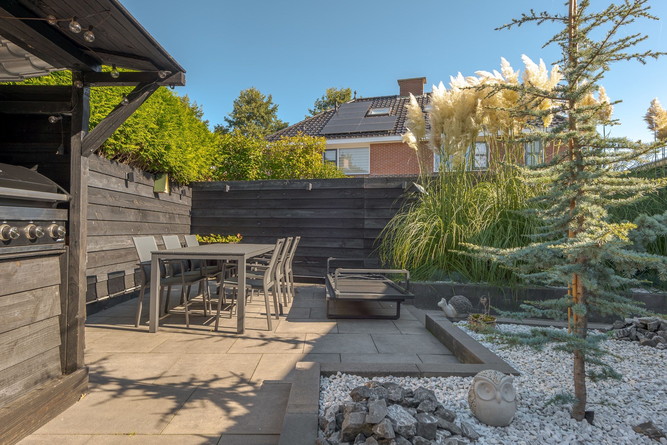 Photo 42 of Homaat 14