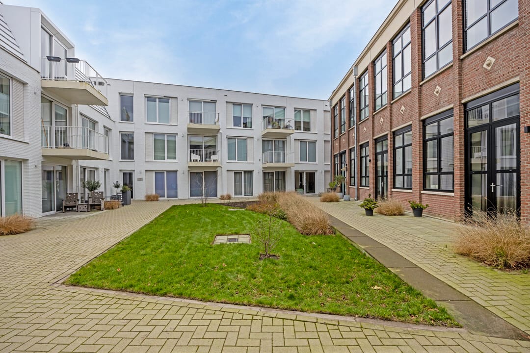 Foto 26 van Turfberg 75