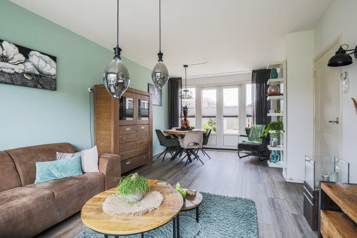 Photo 4 of Margrietlaan 9