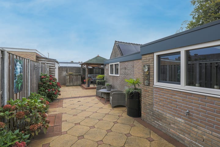 Foto 25 van Margrietlaan 9