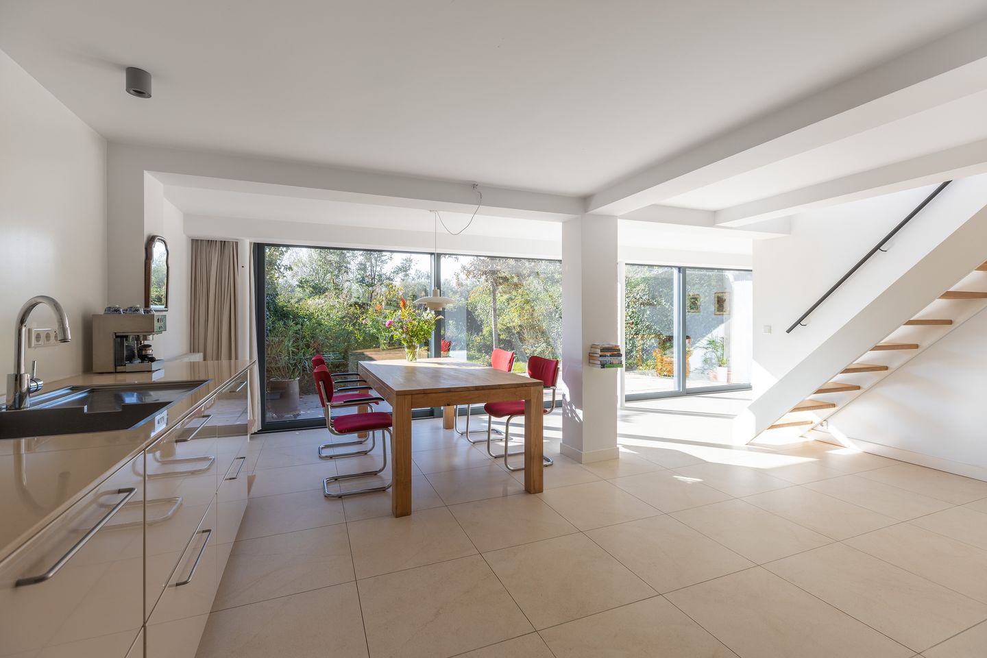 Foto 10 van Zeeburgstraat 37