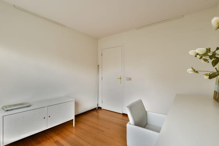 Foto 34 van Manus Peetstraat 2