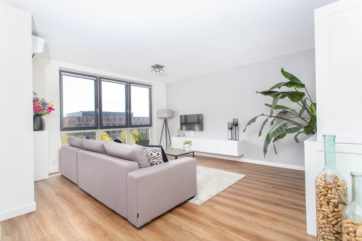 Photo 4 of San Marinostraat 183