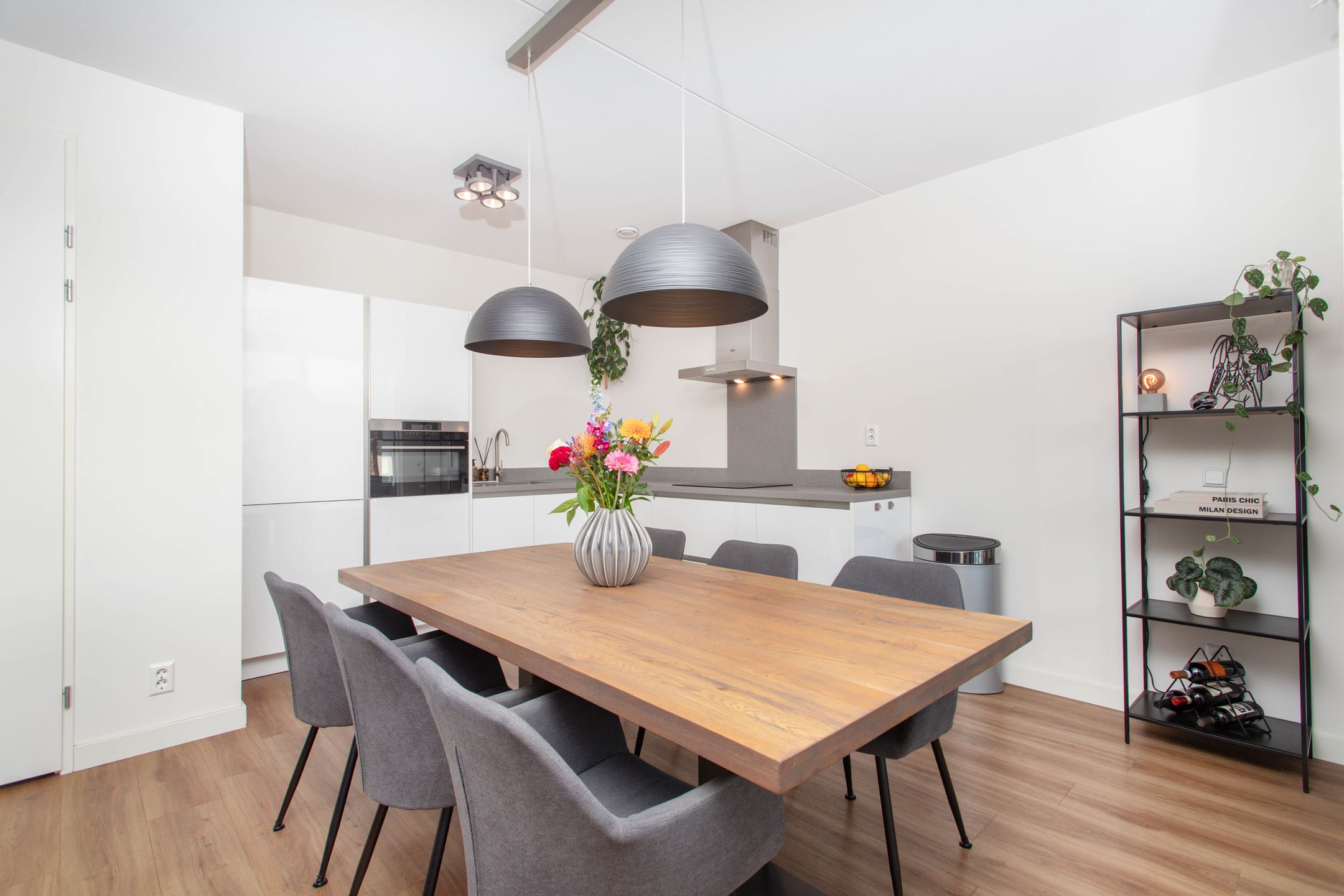 Photo 9 of San Marinostraat 183