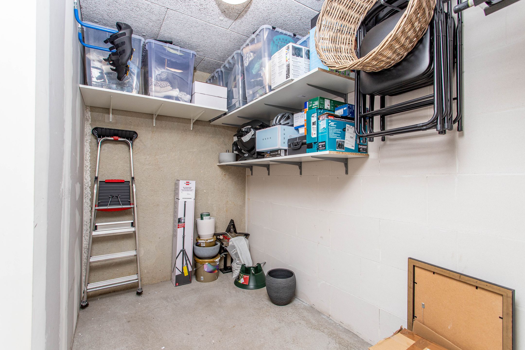 Photo 24 of San Marinostraat 183