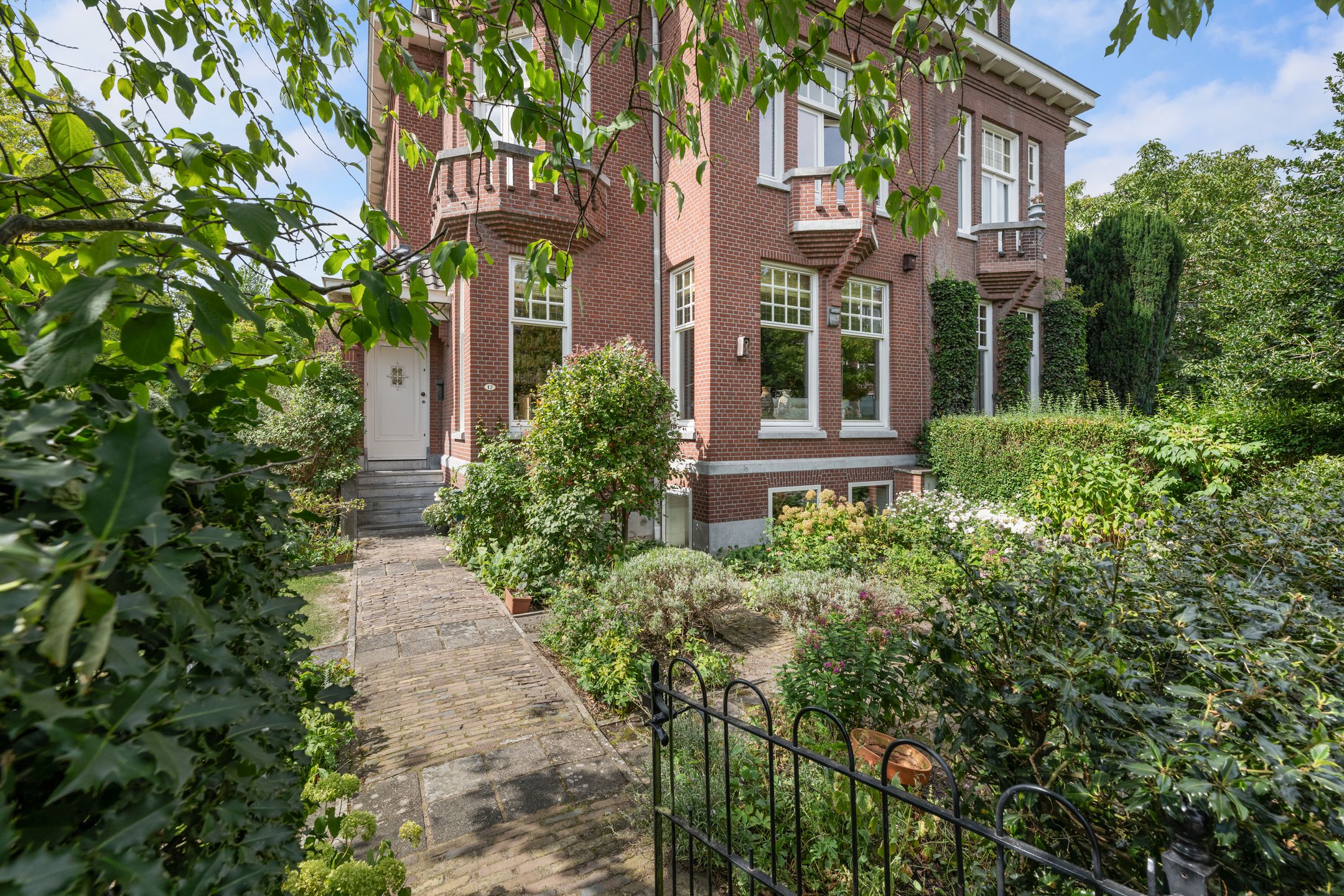 Foto 60 van Rozenburglaan 17