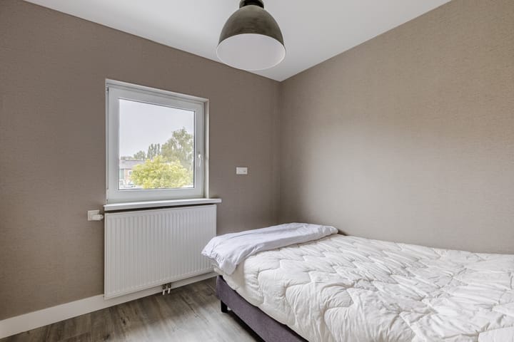 Photo 20 of Burgemeester de Boerstraat 33