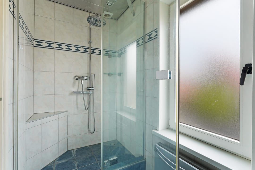 Foto 22 van Van Turnhoutstraat 40