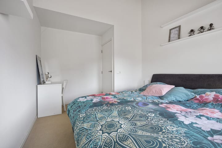 Photo 29 of Bredestraat 12