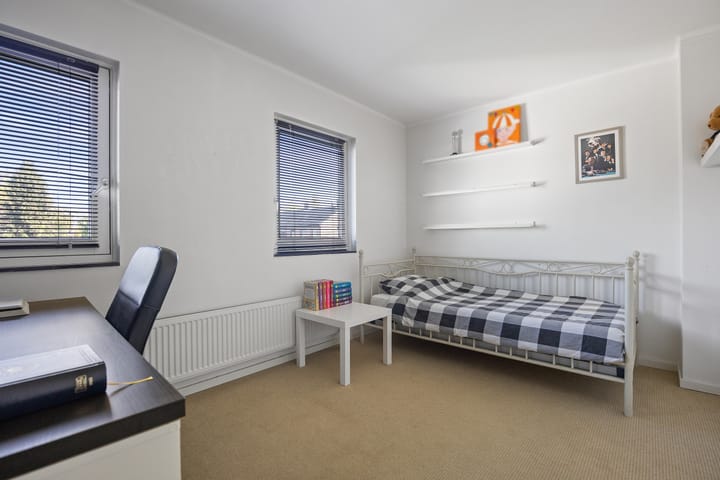 Photo 35 of Bredestraat 12