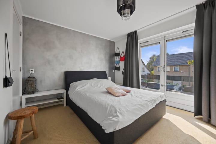 Photo 38 of Bredestraat 12