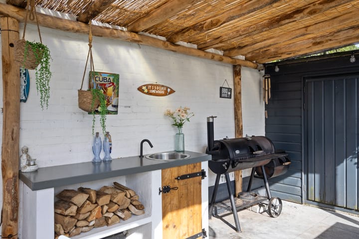 Photo 52 of Bredestraat 12