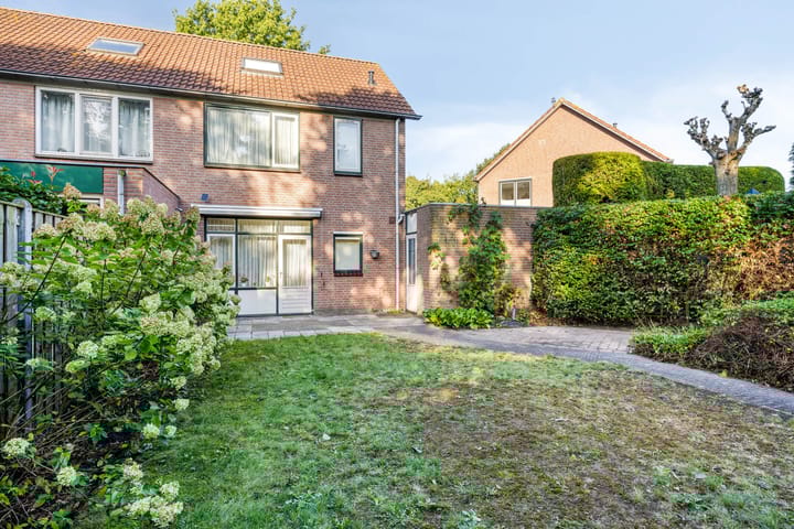 Photo 25 of Eikenwal 132