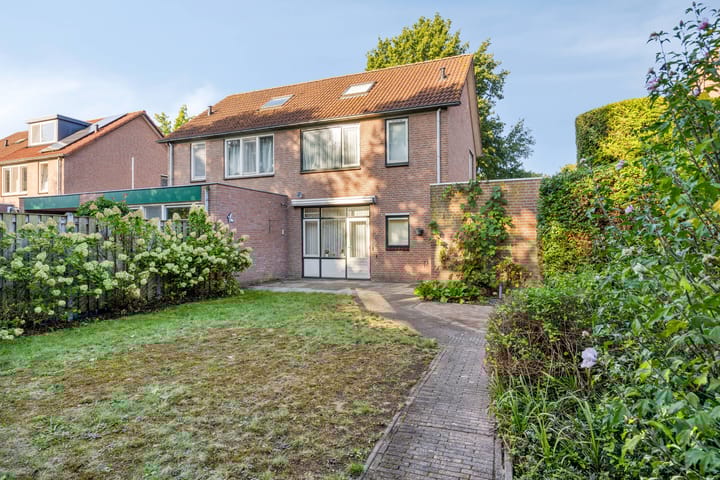 Photo 26 of Eikenwal 132