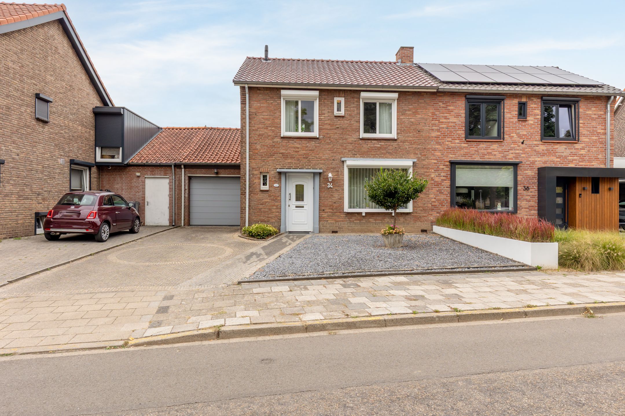 Photo 6 of Heinseweg 34