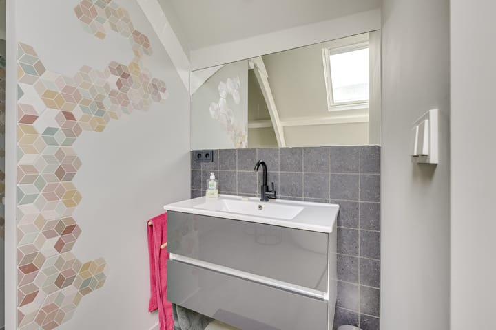 Photo 47 of Badhuisstraat 2-A