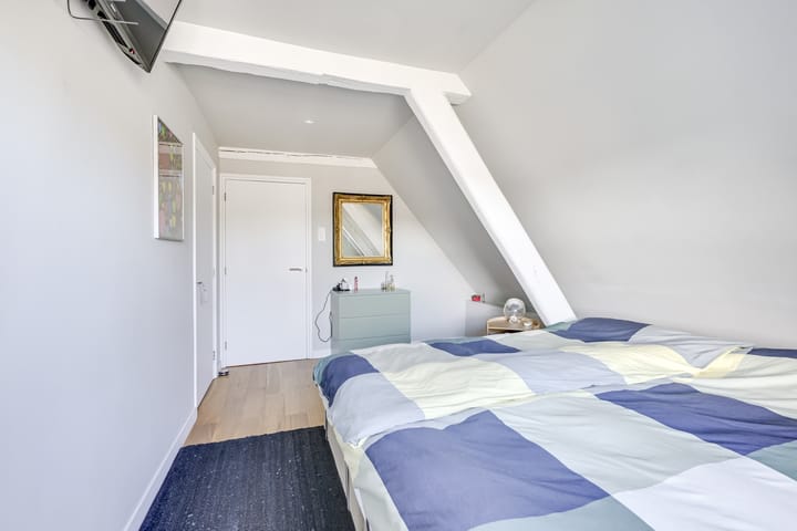 Photo 76 of Badhuisstraat 2-A