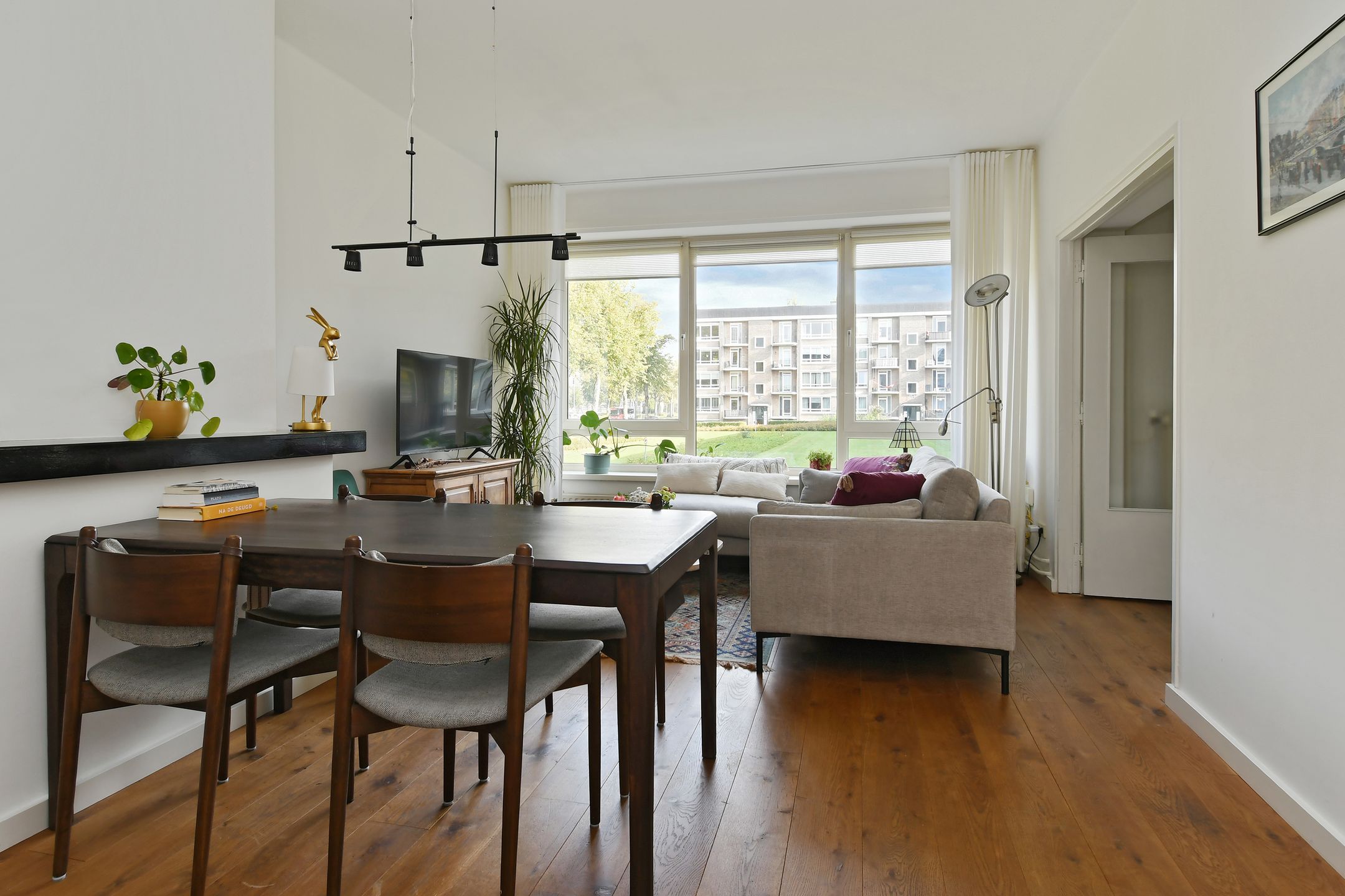 Photo 9 of Karel de Grotelaan 275