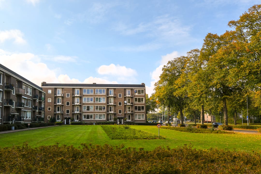 Photo 23 of Karel de Grotelaan 275