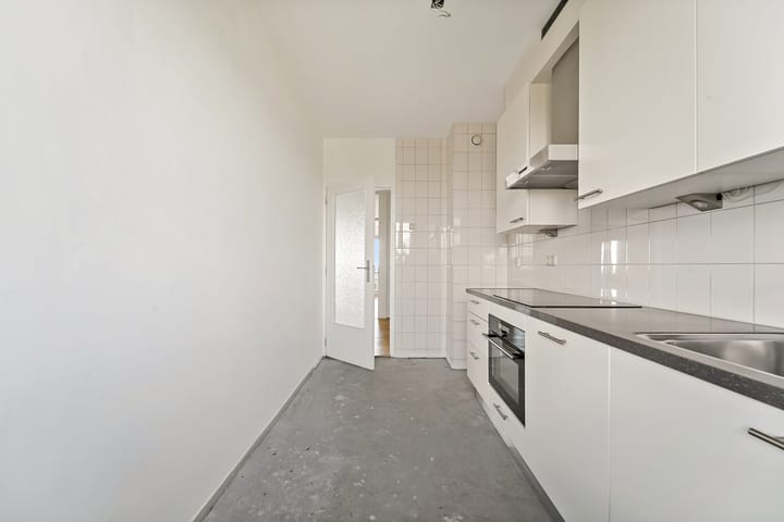 Photo 14 of Thomas Jeffersonlaan 667