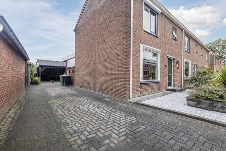 Foto 4 van Veldkampstraat 10