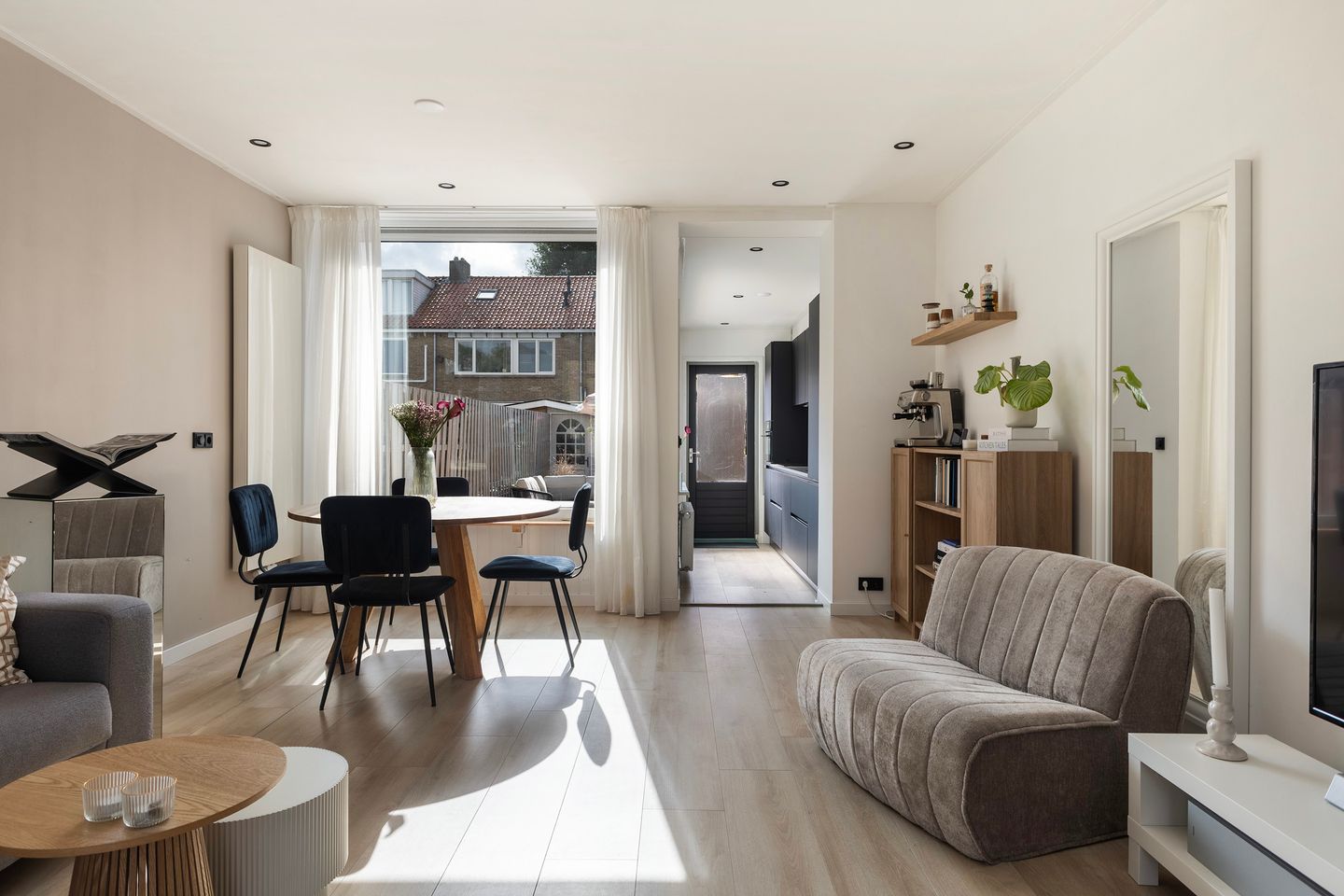 Photo 14 of Dennenstraat 91