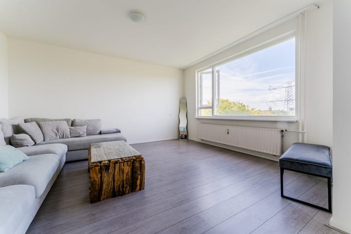 Foto 2 van Fluitekruidweg 265