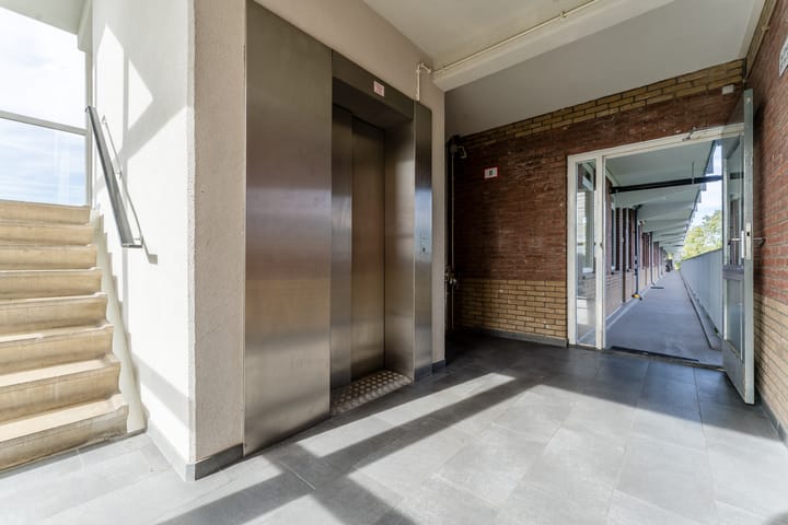 Foto 7 van Fluitekruidweg 265