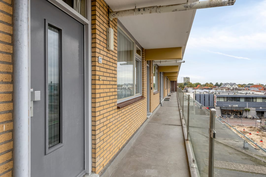 Photo 8 of Burgemeester Kuperusplein 87