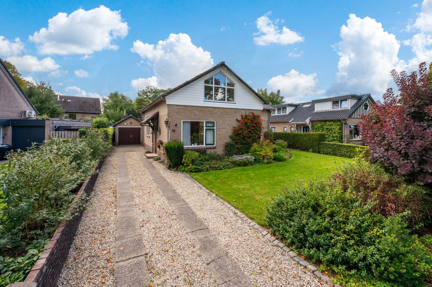 Photo 1 of Hoenderloseweg 15