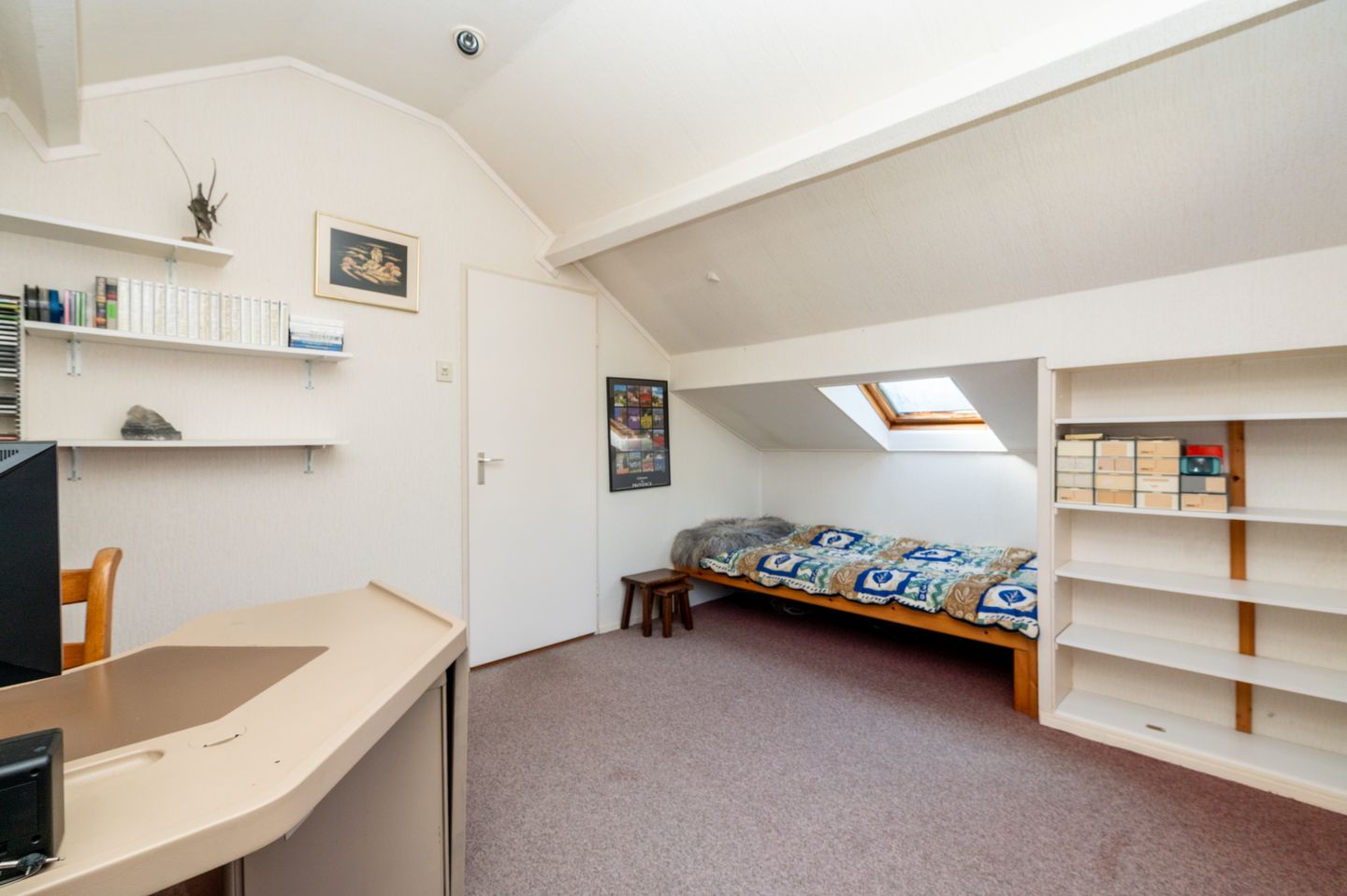 Foto 19 van Hoenderloseweg 15