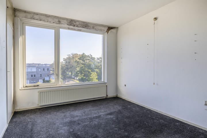 Photo 30 of Raadhuislaan 142