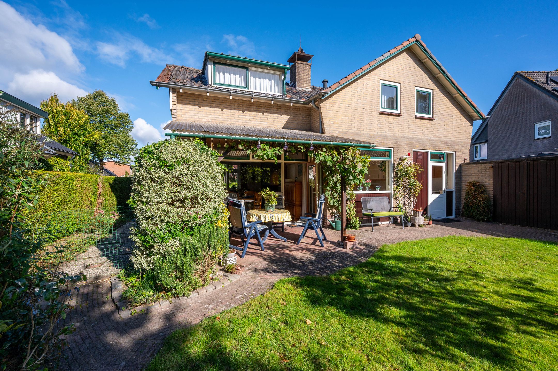 Foto 30 van Hoenderloseweg 15