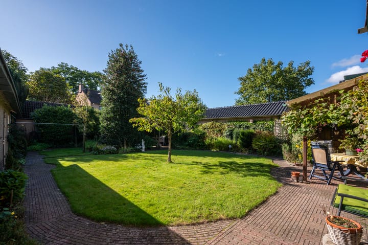 Photo 32 of Hoenderloseweg 15