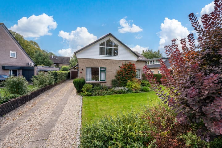 Photo 34 of Hoenderloseweg 15