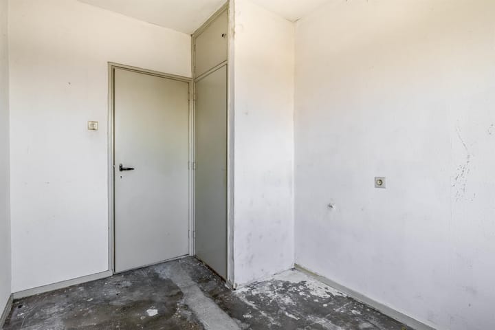 Photo 36 of Raadhuislaan 142