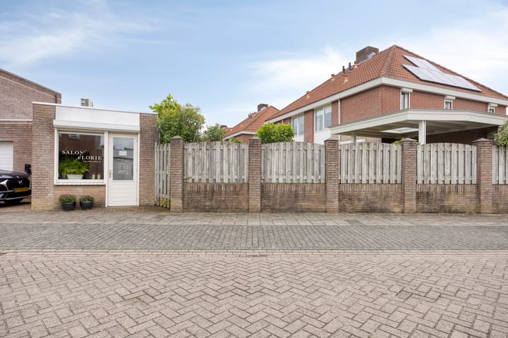 Photo 38 of Heiligenbos 13