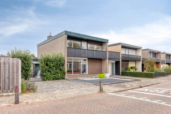 Foto 4 van Tugerallee 16