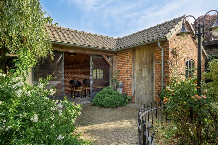 Foto 32 van Moerkamp 42