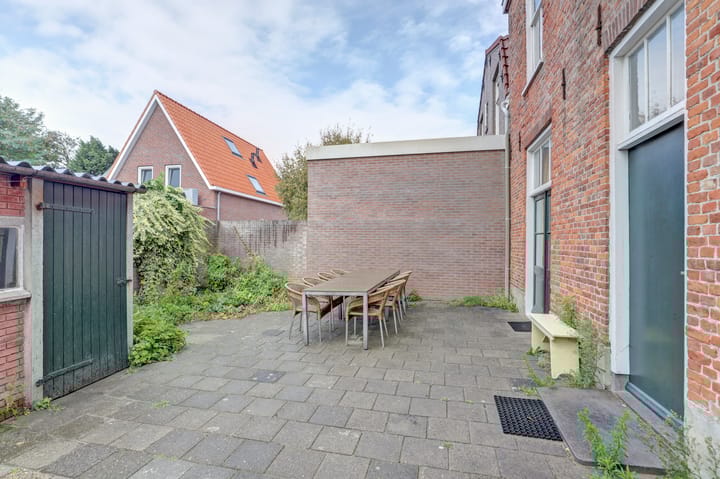 Photo 32 of Noordstraat 7