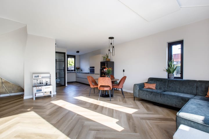 Foto 12 van Libellendans 8