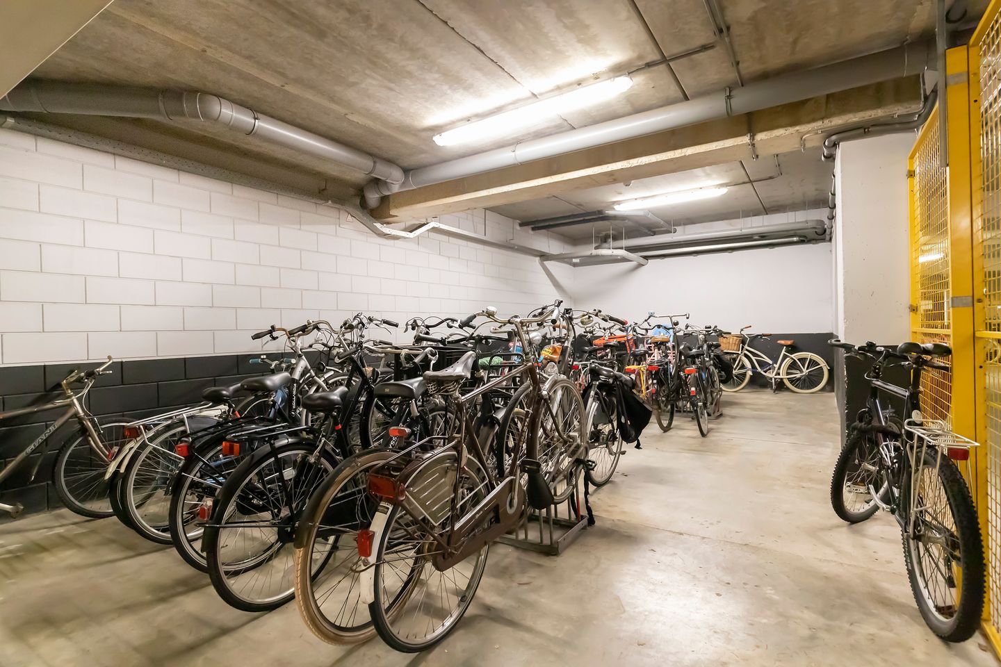 Photo 34 of Westerdok 320