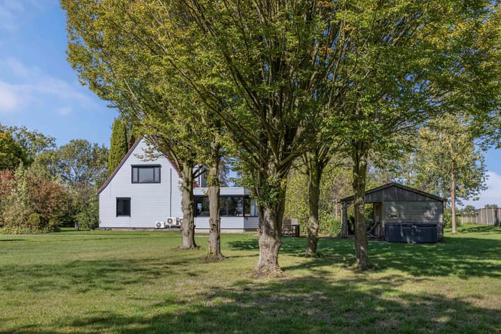 Foto 15 van Zwartemeerweg 44